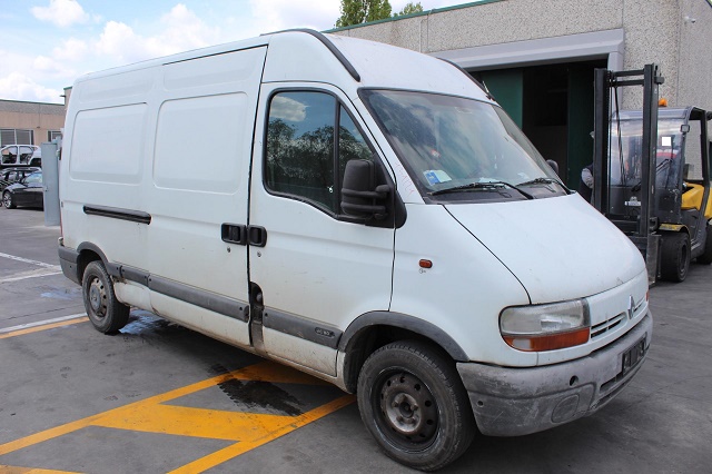 RENAULT MASTER 2.2 D 66KW 5M 2P (2002) RICAMBI IN MAGAZZINO