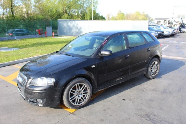 AUDI A3 1.6 D 85KW 6M 5P (2005) RICAMBI IN MAGAZZINO