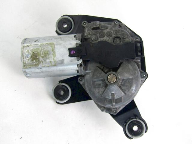 MOTORCEK ZADNJEGA BRISALCA OEM N. 51757867 ORIGINAL REZERVNI DEL FIAT GRANDE PUNTO 199 (2005 - 2012) BENZINA LETNIK 2006