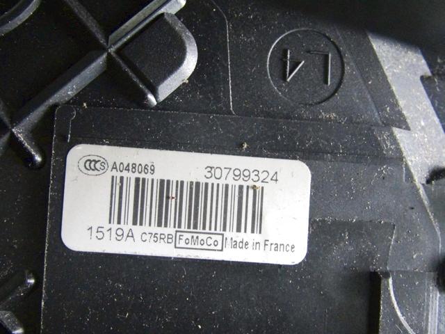 CENTRALNO ZAKLEPANJE PREDNIH LEVIH VRAT OEM N. 30799308 ORIGINAL REZERVNI DEL VOLVO XC60 156 (2008 - 2013)DIESEL LETNIK 2010