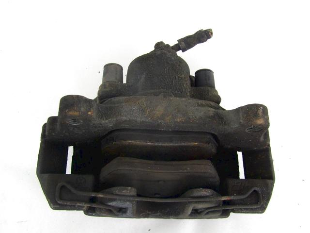 SPREDNJE DESNE ZAVORNE CELJUSTI  OEM N. 1K0615124E ORIGINAL REZERVNI DEL AUDI A3 MK2 8P 8PA 8P1 (2003 - 2008)BENZINA LETNIK 2005