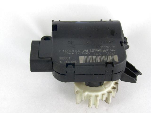 MOTORCEK OGREVANJA OEM N. 1K1907511D ORIGINAL REZERVNI DEL AUDI A3 MK2 8P 8PA 8P1 (2003 - 2008)BENZINA LETNIK 2005