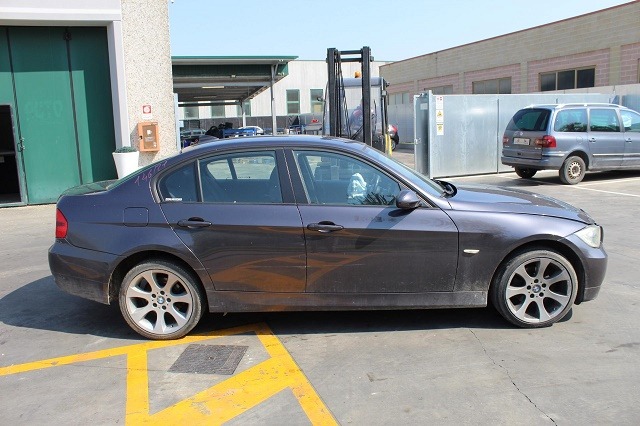 BMW SERIE 3 320D E90 2.0 D 120KW 6M 4P (2007) RICAMBI IN MAGAZZINO