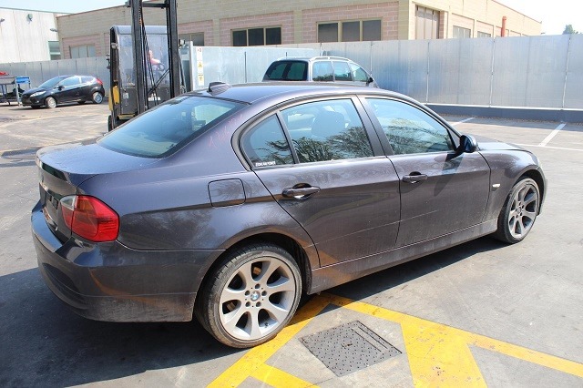 BMW SERIE 3 320D E90 2.0 D 120KW 6M 4P (2007) RICAMBI IN MAGAZZINO