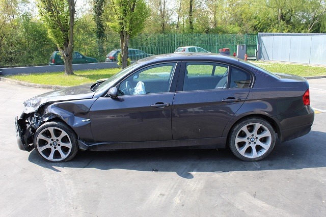 BMW SERIE 3 320D E90 2.0 D 120KW 6M 4P (2007) RICAMBI IN MAGAZZINO