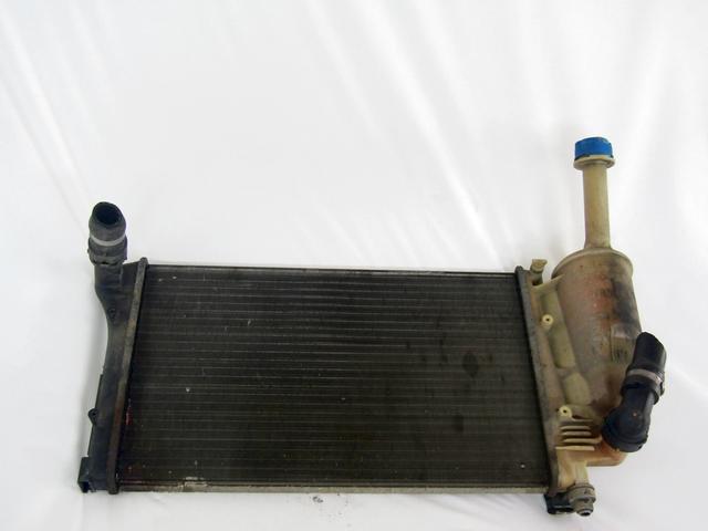 RADIATOR VODE OEM N. 51773189 ORIGINAL REZERVNI DEL FIAT PANDA 169 (2003 - 08/2009) BENZINA LETNIK 2004