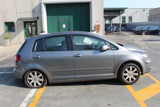 VOLKSWAGEN GOLF PLUS 1.9 D 77KW 5M 5P (2006) RICAMBI IN MAGAZZINO