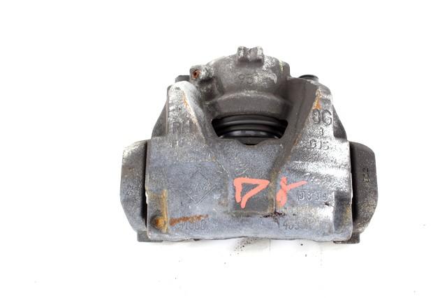 SPREDNJE DESNE ZAVORNE CELJUSTI  OEM N. 410018218R ORIGINAL REZERVNI DEL RENAULT CAPTUR J5 H5 (2013 - 2019) DIESEL LETNIK 2014