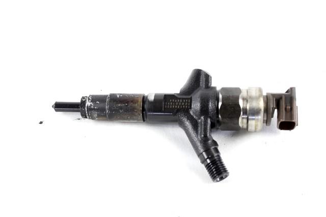 INJEKTORJI DIESEL OEM N. 16613AA020 ORIGINAL REZERVNI DEL SUBARU LEGACY BL BP MK4 (2003 - 2009) DIESEL LETNIK 2009