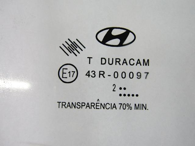 STEKLO SPREDNJIH DESNIH VRAT OEM N. 824211J010 ORIGINAL REZERVNI DEL HYUNDAI I20 PB PBT MK1 R (2012 - 2014) BENZINA/GPL LETNIK 2013