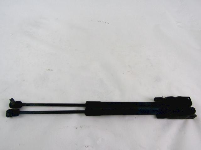 AMORTIZERJI PRTLJAZNIH VRAT  OEM N. 71743353 ORIGINAL REZERVNI DEL FIAT SEDICI FY R (05/2009 - 2014) DIESEL LETNIK 2009