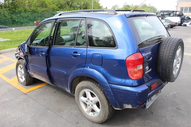 TOYOTA RAV 4 2.0 B 4X4 110KW 5M 5P (2002) RICAMBI IN MAGAZZINO