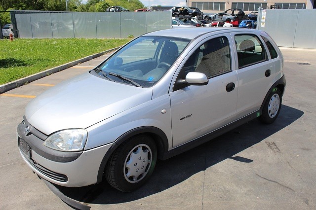 OPEL CORSA C 1.0 B 43KW 5M 5P (2002) RICAMBI IN MAGAZZINO