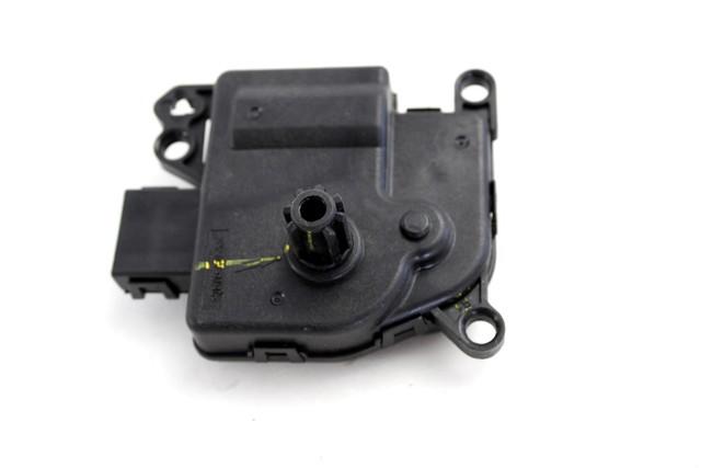 MOTORCEK OGREVANJA OEM N. D09L59330B ORIGINAL REZERVNI DEL MAZDA 2 DJ MK3 (DAL 2014) BENZINA LETNIK 2016