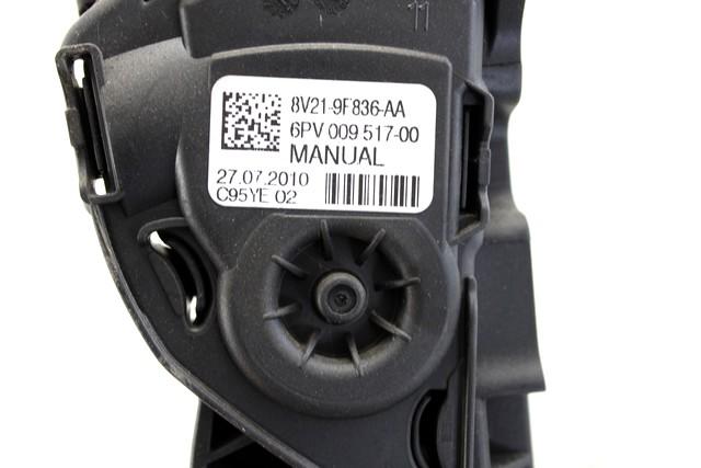 PEDALI OEM N. 8V21-9F836-AA ORIGINAL REZERVNI DEL FORD FIESTA CB1 CNN MK6 (09/2008 - 11/2012) DIESEL LETNIK 2010