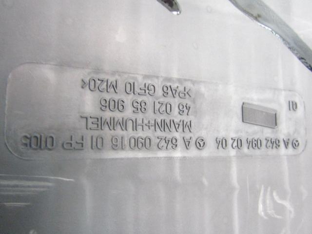 FILTAR ZRAKA OEM N. A6420901601 ORIGINAL REZERVNI DEL MERCEDES CLASSE CLK W209 C209 COUPE A209 CABRIO (2002 - 2010)DIESEL LETNIK 2007