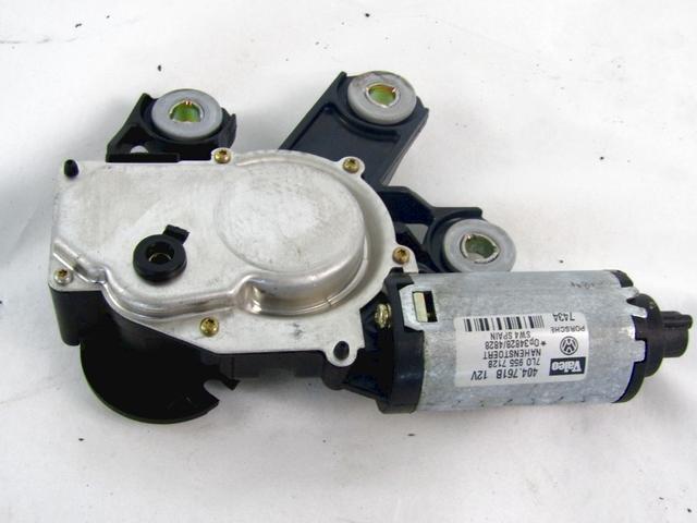 MOTORCEK ZADNJEGA BRISALCA OEM N. 7L0955712B ORIGINAL REZERVNI DEL PORSCHE CAYENNE 9PA MK1 (2003 -2008) BENZINA LETNIK 2004