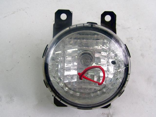 DESNA MEGLENKA OEM N. 8324A014 ORIGINAL REZERVNI DEL MITSUBISHI SPACE STAR A0A (DAL 2012) BENZINA LETNIK 2014