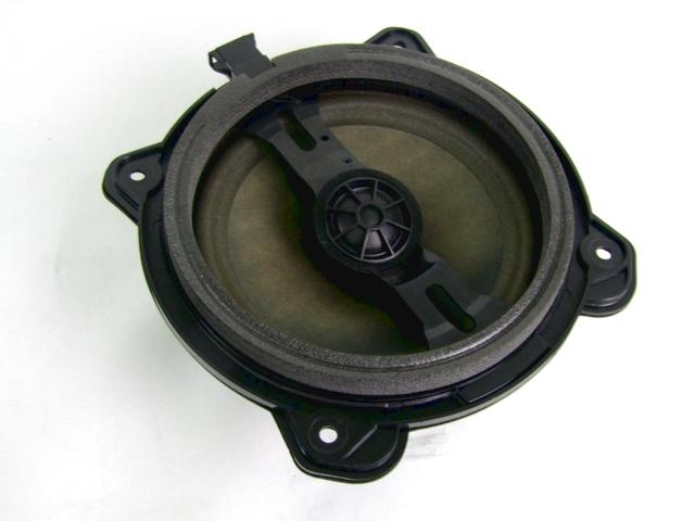 ZVOCNIKI OEM N. 8H0035411 ORIGINAL REZERVNI DEL AUDI A3 MK2 8P 8PA 8P1 (2003 - 2008)DIESEL LETNIK 2003