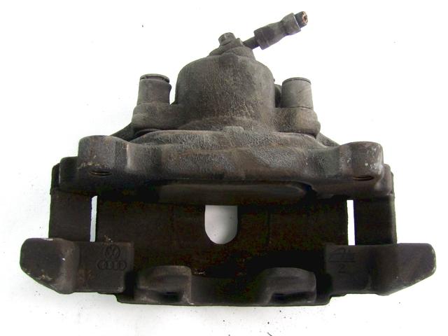 SPREDNJE DESNE ZAVORNE CELJUSTI  OEM N. 1K0615124E ORIGINAL REZERVNI DEL AUDI A3 MK2 8P 8PA 8P1 (2003 - 2008)DIESEL LETNIK 2003