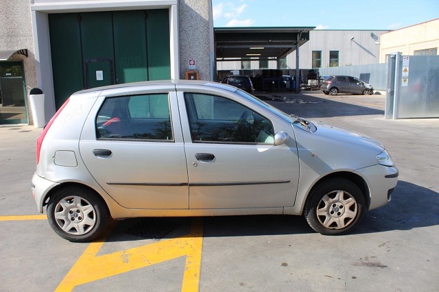 FIAT PUNTO 1.4 B 70KW 6M 5P (2003) RICAMBI IN MAGAZZINO