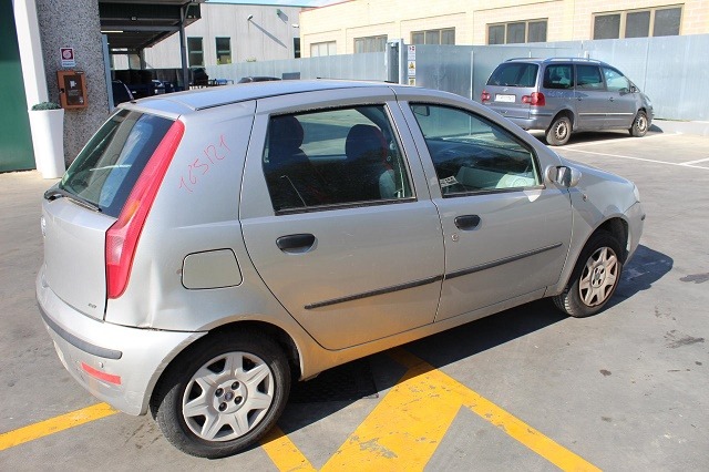 FIAT PUNTO 1.4 B 70KW 6M 5P (2003) RICAMBI IN MAGAZZINO