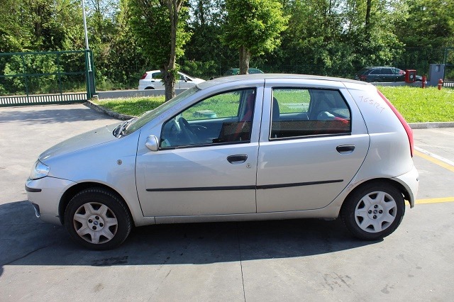 FIAT PUNTO 1.4 B 70KW 6M 5P (2003) RICAMBI IN MAGAZZINO