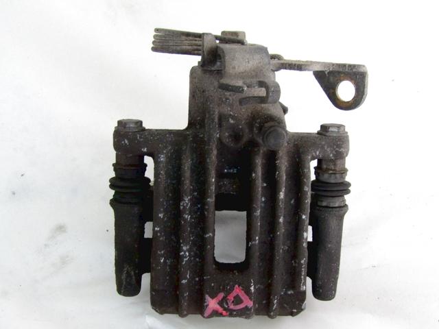 ZADNJE DESNE ZAVORNE CELJUSTI  OEM N. 8E0615424 ORIGINAL REZERVNI DEL AUDI A6 C5 4B 4B5 4B2 BER/SW (1997 - 2001) DIESEL LETNIK 1999