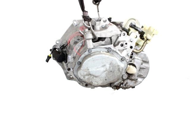 ROCNI MENJALNIK OEM N. 9680886610 CAMBIO MECCANICO ORIGINAL REZERVNI DEL CITROEN C3 MK2 SC (2009 - 2016) DIESEL LETNIK 2016