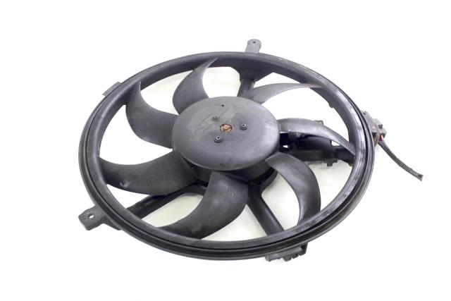 VENTILATOR HLADILNIKA OEM N. 17427535100 ORIGINAL REZERVNI DEL MINI ONE / COOPER BERLINA CABRIO R56 R57 (2007 - 2013) DIESEL LETNIK 2009