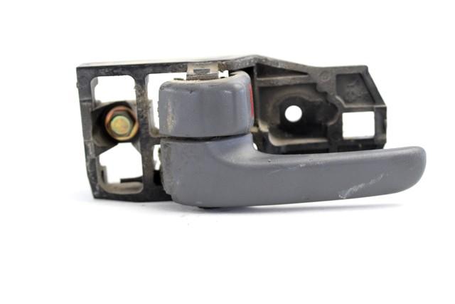 NOTRANJA KLJUKA  OEM N. 69206-30150 ORIGINAL REZERVNI DEL TOYOTA RAV 4 A2 MK2 (2000 - 2006) BENZINA LETNIK 2002