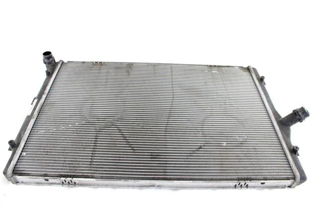 RADIATOR VODE OEM N. 3C0121253BB ORIGINAL REZERVNI DEL VOLKSWAGEN PASSAT B6 3C2 3C5 BER/SW (2005 - 09/2010)  DIESEL LETNIK 2009