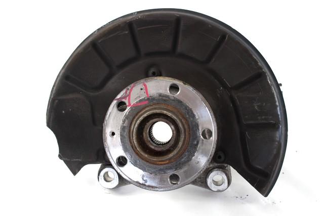 VRTLJIVI LEZAJ DESNO / PESTO KOLESA Z LEZAJEM SPREDAJ OEM N. 3C0407254F ORIGINAL REZERVNI DEL VOLKSWAGEN PASSAT B6 3C2 3C5 BER/SW (2005 - 09/2010)  DIESEL LETNIK 2009