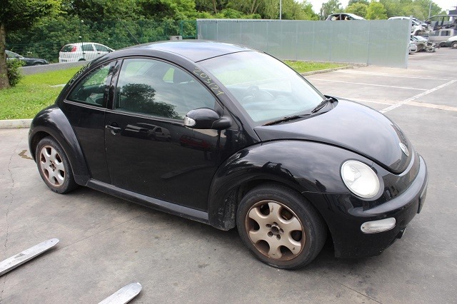 VOLKSWAGEN NEW BEETLE 1.9 D 74KW 5M 3P (2003) RICAMBI IN MAGAZZINO