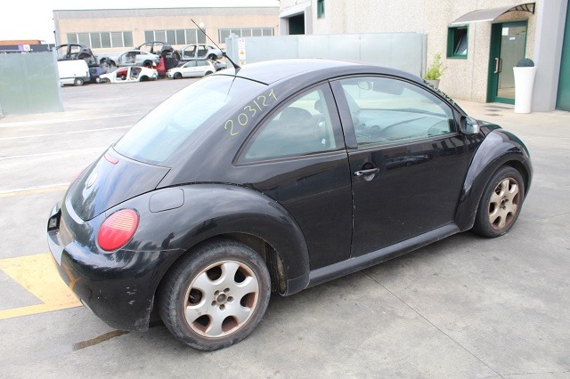 VOLKSWAGEN NEW BEETLE 1.9 D 74KW 5M 3P (2003) RICAMBI IN MAGAZZINO