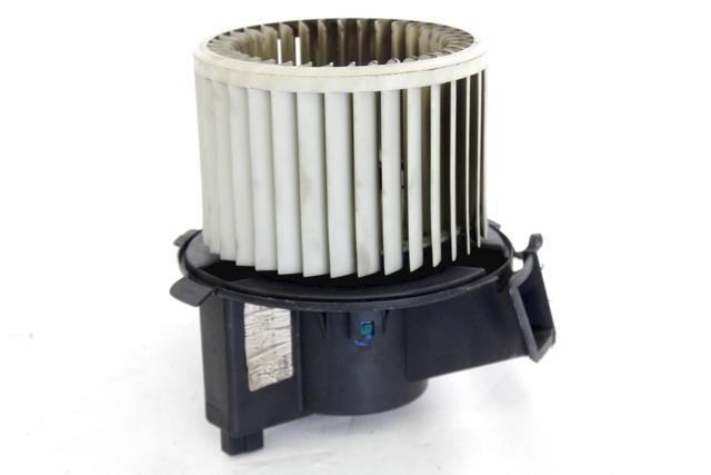 VENTILATOR  KABINE  OEM N. 6441P0 ORIGINAL REZERVNI DEL PEUGEOT 307 3A/B/C/E/H BER/SW/CABRIO (2001 - 2009) DIESEL LETNIK 2004