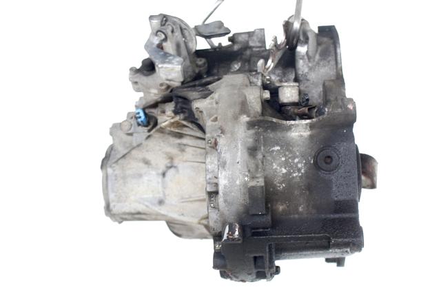 ROCNI MENJALNIK OEM N. 5495775 CAMBIO MECCANICO ORIGINAL REZERVNI DEL OPEL ASTRA H A04 L48 L08 L35 L67 R 5P/3P/SW (2007 - 2010) DIESEL LETNIK 2007