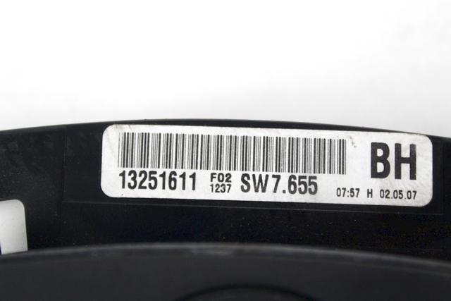 KILOMETER STEVEC OEM N. 13251611 ORIGINAL REZERVNI DEL OPEL ASTRA H A04 L48 L08 L35 L67 R 5P/3P/SW (2007 - 2010) DIESEL LETNIK 2007