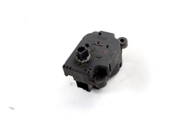 MOTORCEK OGREVANJA OEM N. F663746X.B ORIGINAL REZERVNI DEL CITROEN C3 / PLURIEL MK1 (2002 - 09/2005) DIESEL LETNIK 2004