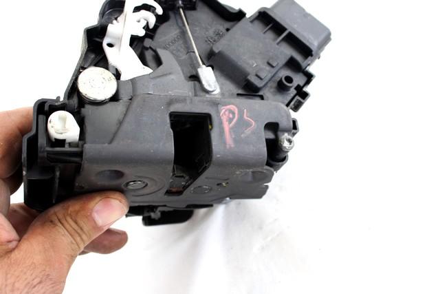 CENTRALNA KLJUCAVNICA ZADJIH LEVIH VRAT OEM N. 30799324 ORIGINAL REZERVNI DEL VOLVO S40 544 MK2 (2004 - 2012)BENZINA LETNIK 2010