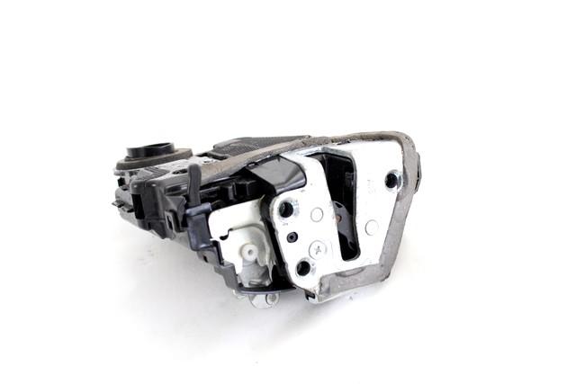 CENTRALNO ZAKLEPANJE ZADNJIH DESNIH VRAT OEM N. 6905042021 ORIGINAL REZERVNI DEL TOYOTA RAV 4 A3 MK3 (2006 - 03/2009) DIESEL LETNIK 2006