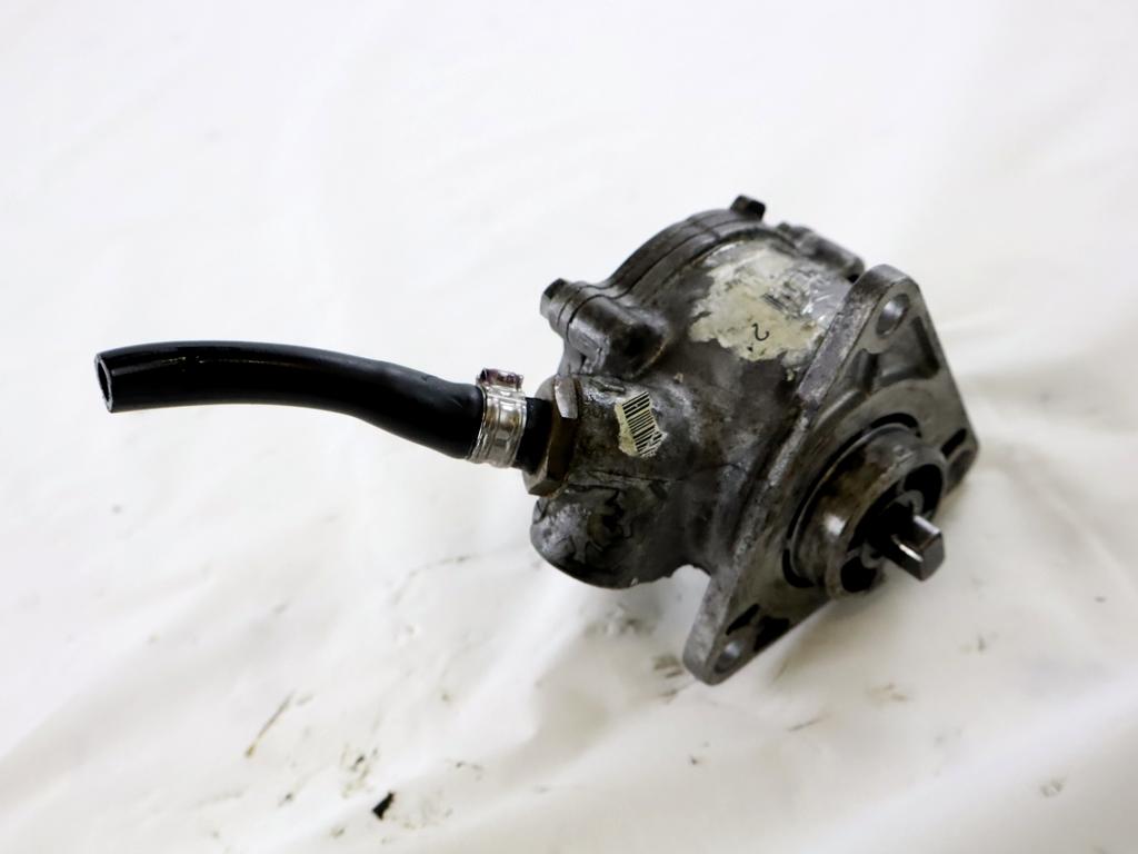 VAKUUM CRPALKA OEM N. 961711935 ORIGINAL REZERVNI DEL LANCIA MUSA 350 (2004 - 2007) DIESEL LETNIK 2005