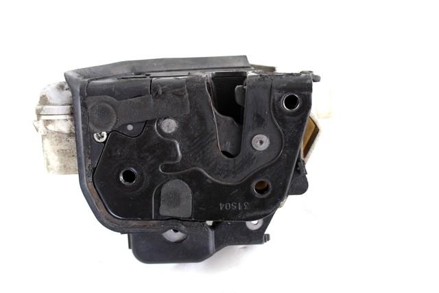 CENTRALNO ZAKLEPANJE PREDNIH LEVIH VRAT OEM N. 4F1837015 ORIGINAL REZERVNI DEL AUDI A3 MK2 8P 8PA 8P1 (2003 - 2008)DIESEL LETNIK 2005