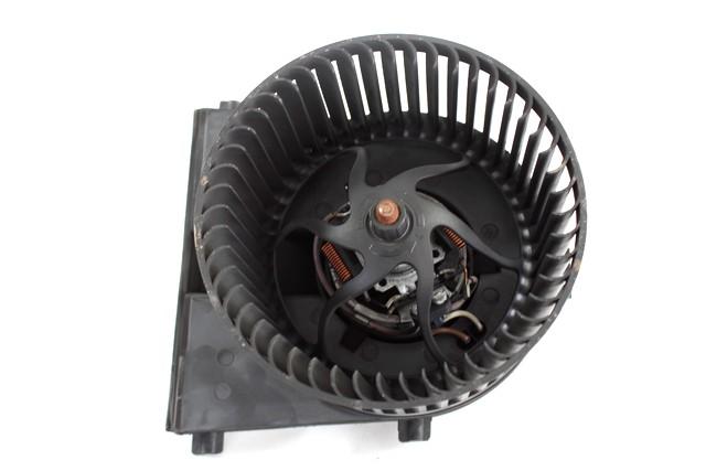 VENTILATOR  KABINE  OEM N. 1J1819021C ORIGINAL REZERVNI DEL VOLKSWAGEN NEW BEETLE 9C1 1C1 1Y7 (1999 - 2006) DIESEL LETNIK 2003