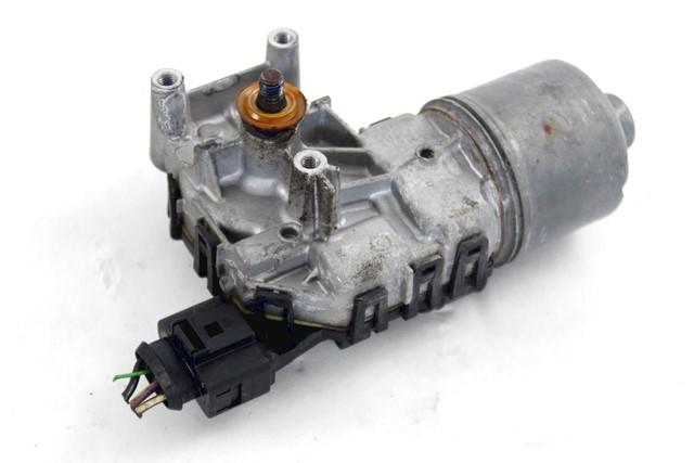 MOTORCEK PREDNJIH BRISALCEV OEM N. 390241533 ORIGINAL REZERVNI DEL LANCIA Y YPSILON 843 R (2006 - 2011) BENZINA/GPL LETNIK 2011