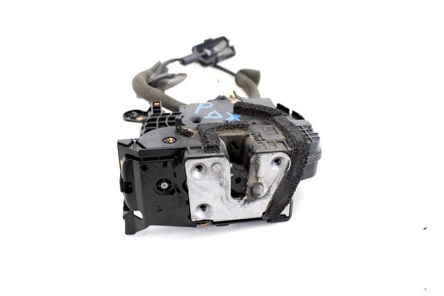 CENTRALNO ZAKLEPANJE ZADNJIH DESNIH VRAT OEM N. 825002104R ORIGINAL REZERVNI DEL RENAULT CLIO BH KH MK4 (2012 - 2019)DIESEL LETNIK 2017