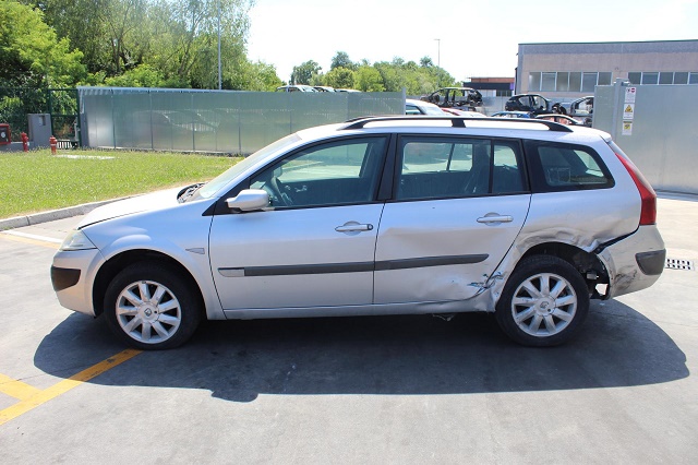 RENAULT MEGANE SW 1.5 D 78KW 6M 5P (2006) RICAMBI IN MAGAZZINO