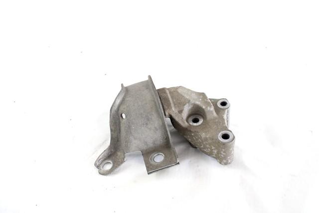 NOSILCI MOTORJA/DRUGO OEM N. 51757887 ORIGINAL REZERVNI DEL LANCIA MUSA 350 R (09/2007 - 8/2013) BENZINA LETNIK 2010