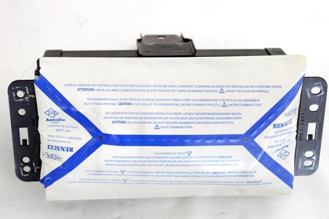 KIT AIRBAG KOMPLET OEM N. 17444 KIT AIRBAG COMPLETO ORIGINAL REZERVNI DEL RENAULT SCENIC/GRAND SCENIC JM0/1 MK2 (2003 - 2009) BENZINA LETNIK 2003