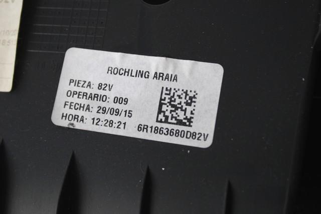 PLASTIKA MED SEDEZI BREZ NASLONJALA ROK OEM N. 6R0863243F ORIGINAL REZERVNI DEL VOLKSWAGEN POLO 6R1 6C1 R (02/2014 - 2017) BENZINA LETNIK 2015